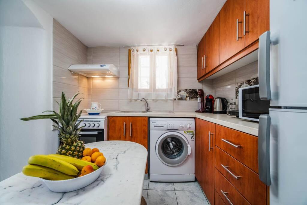 הוילה Akrotírion Marias'View House מראה חיצוני תמונה