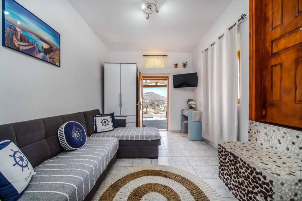 הוילה Akrotírion Marias'View House מראה חיצוני תמונה